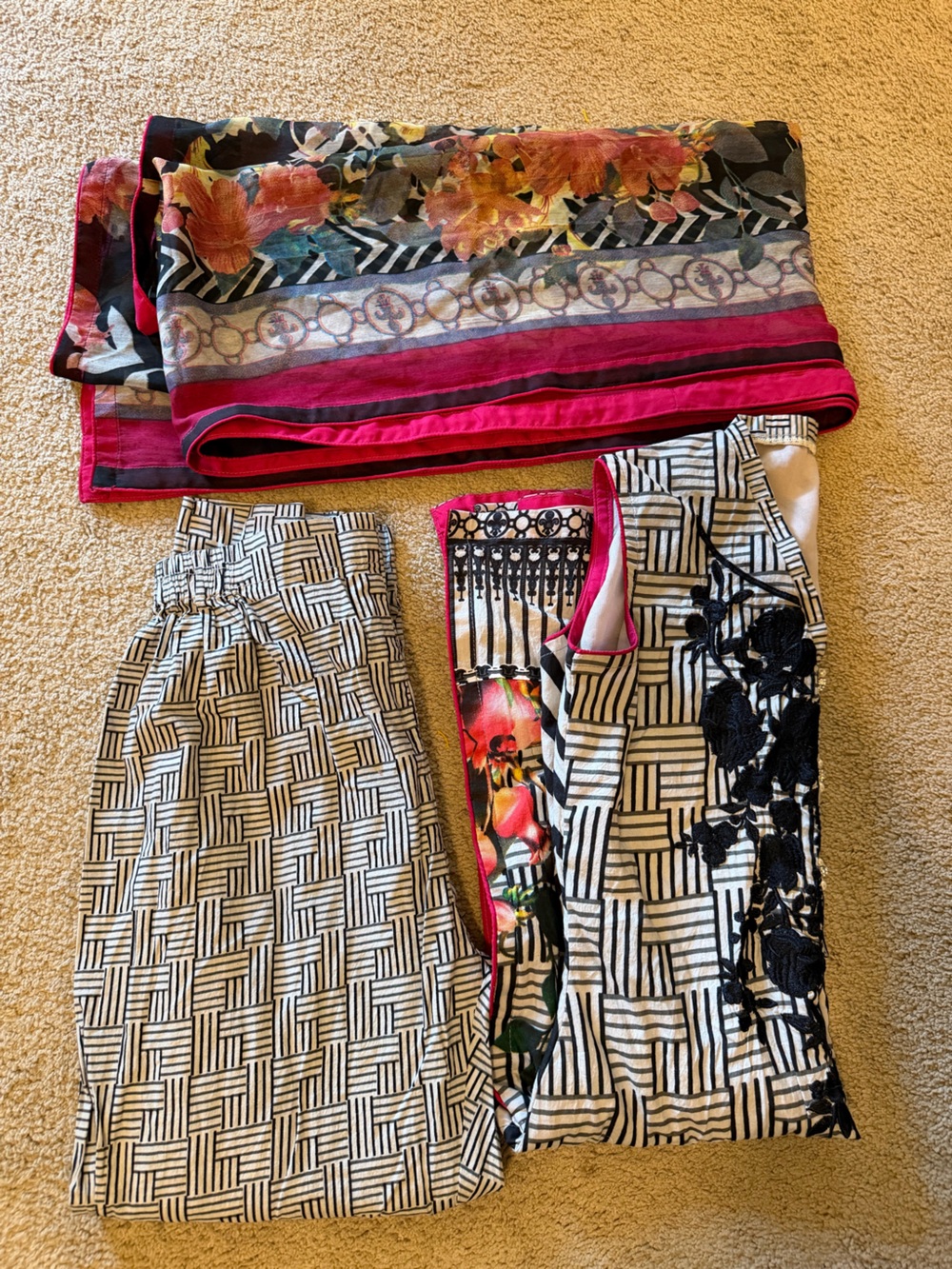 Sleeveless Black & White Geometric Salwar Kameez with Pink Floral Trim